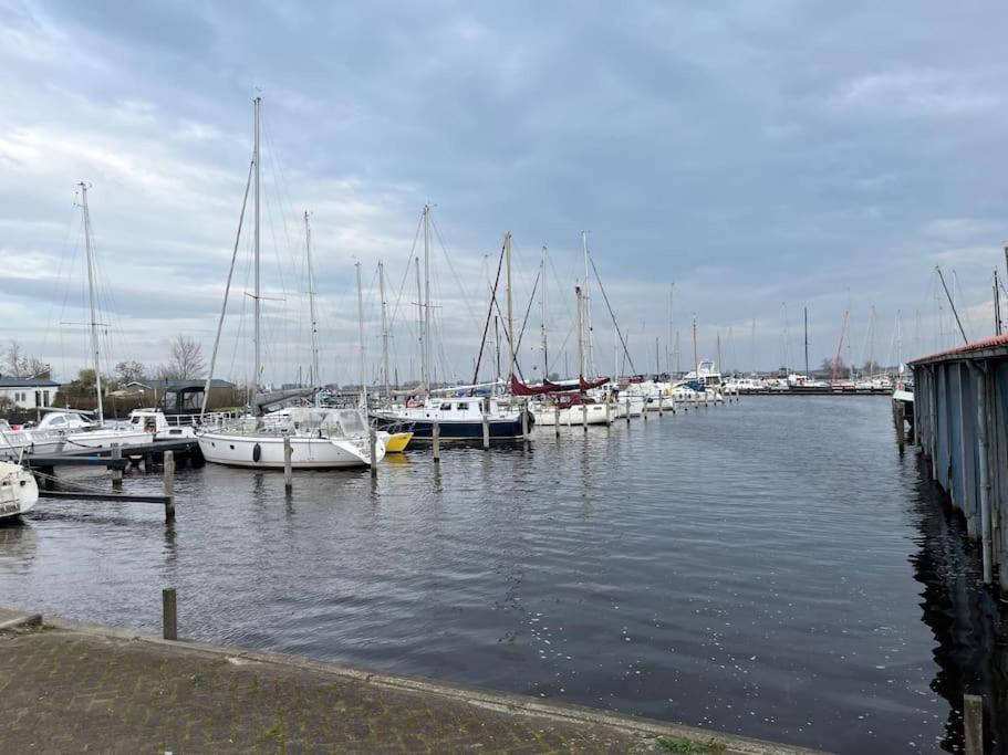 Ervaar 'Fryske Weelde' Op Vijf Sterren Vakantiepark De Kuilart Koudum Exteriér fotografie